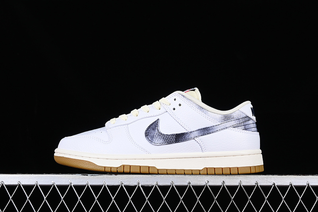 Unbranded [FN6881-100]-[DUNK LOW WASHED DENIM WHITE/MIDNIGHT NAVY/GYM RED/SAIL/GUM (LIGHT BROWN]), photo 1
