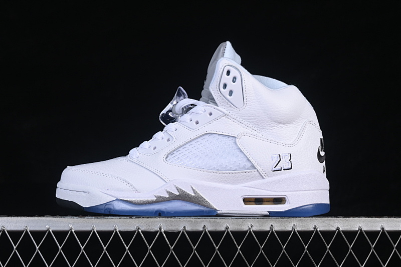 Jordan Jordan 5 RETRO WHITE/METALLIC SILVER/BLACK · HQ7978-103, photo 1