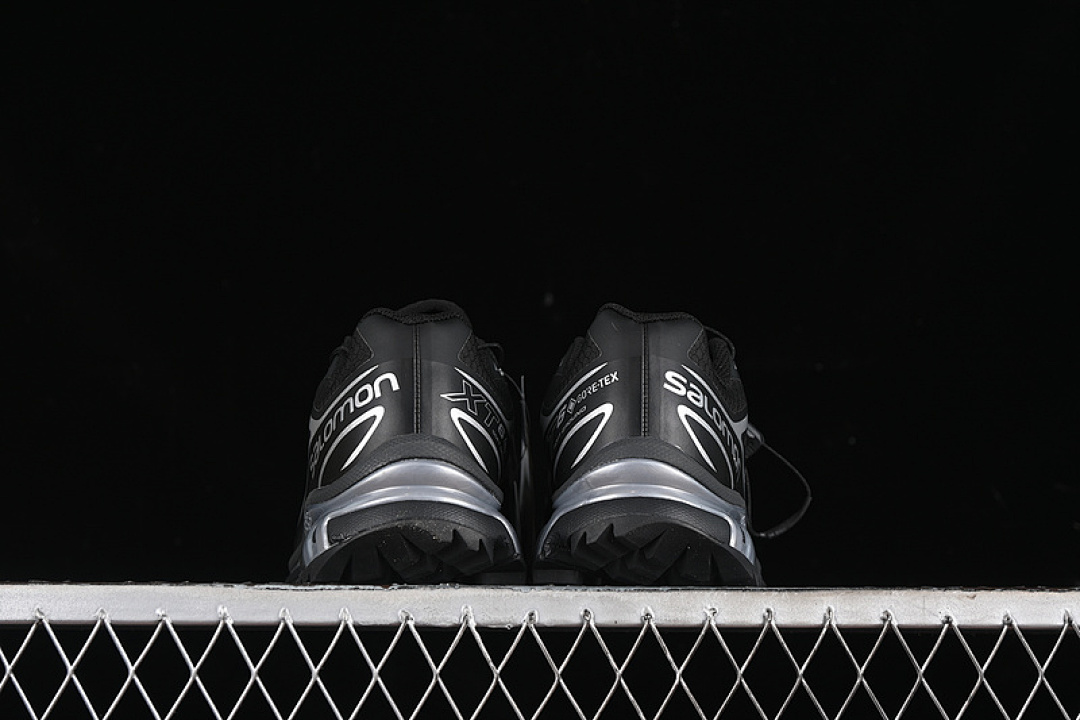 On Running [474506-26]-[XT-6 GTX OUTDOOR RECREATION BLACK/SILVER]-[WOMAN:36-39]-[MAN:40-46.5] - Image 13