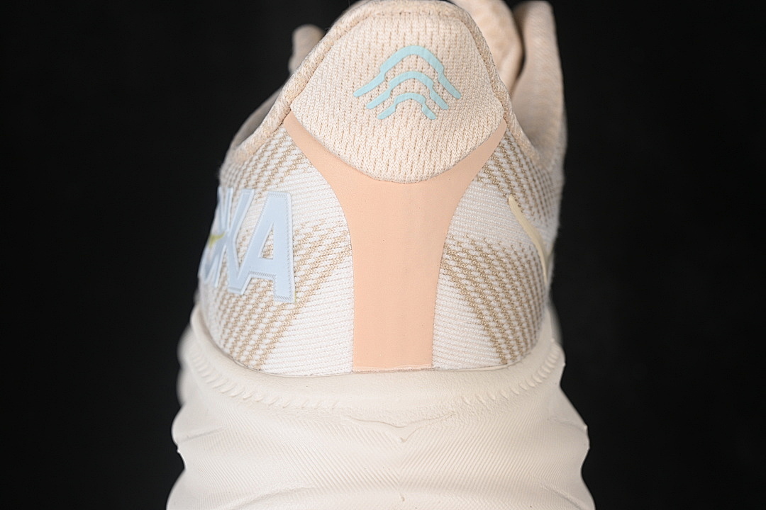 On Running [1127896-SSEG]-[KNITTED MESH RUNNING SHOES SHIFTING SAND/EGGNOG]-[WOMAN:36-39]-[MAN:40-45] - Image 7