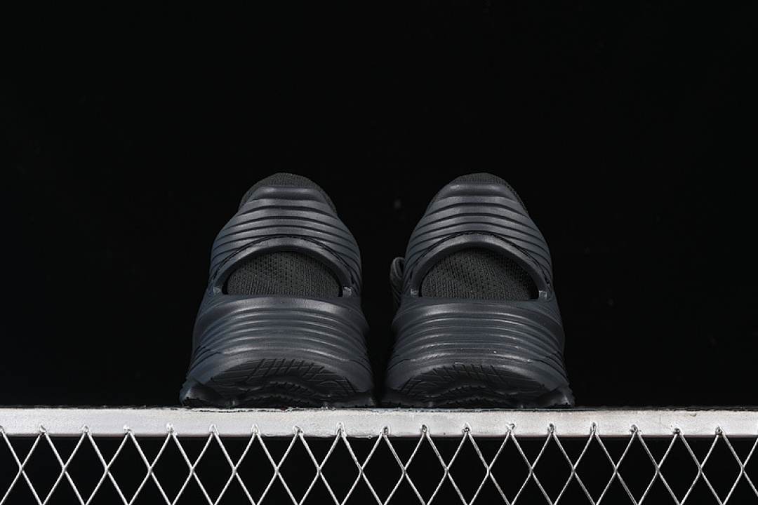 Hoka [1134532 BBLC]-[HOKA ONE RESTORE TC BLACK]-[WOMAN:36-39]-[MAN:40-45] - Image 15