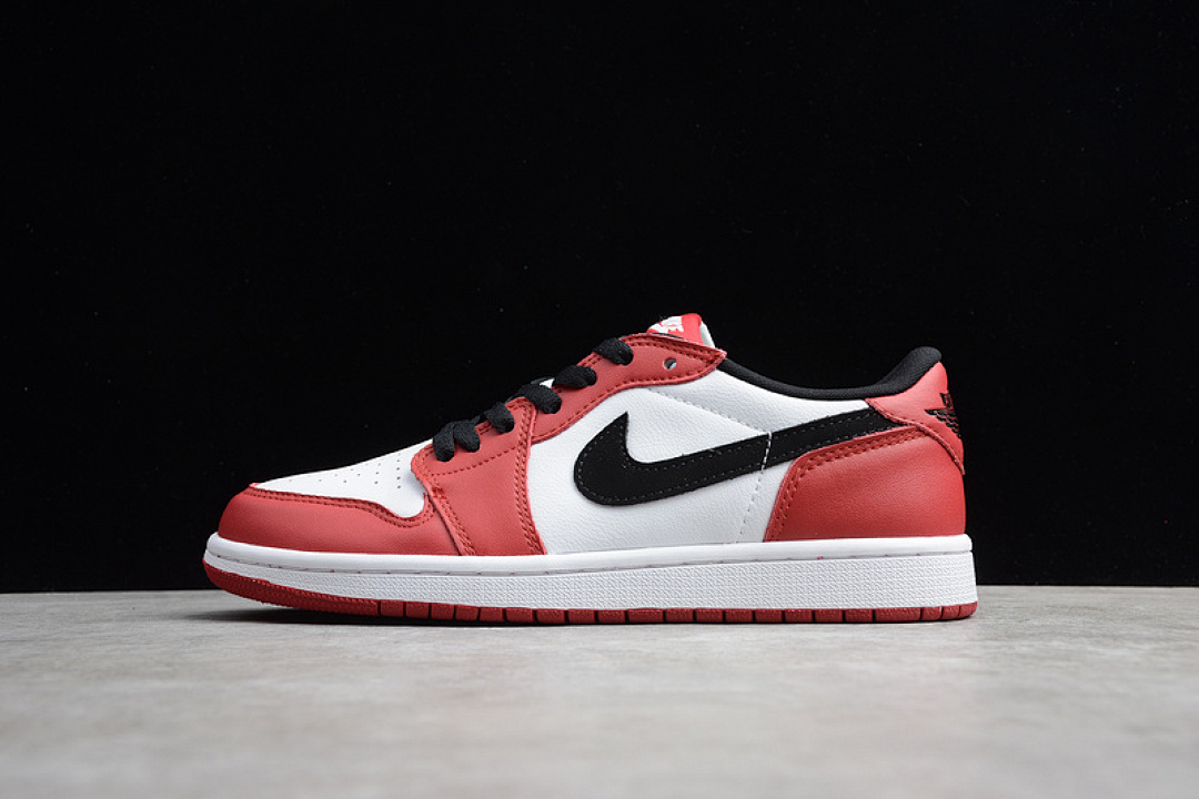 Jordan AIR Jordan 1 LOW OG CHICAGO VARSITY RED/BLACK-WHITE · 705329-600, photo 1
