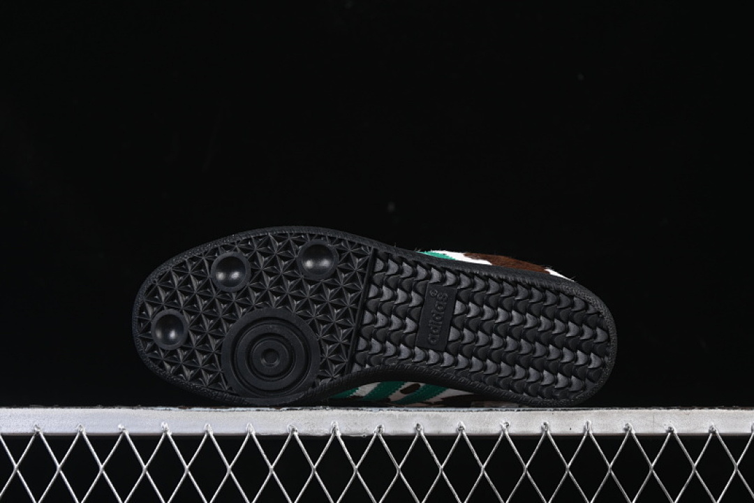 Adidas [JS3930]-[SAMBA LT COW PRINT BLACK/WHITE/COLLEGIATE GREEN]-[WOMAN:35.5-39]-[MAN:40-45] - Image 15