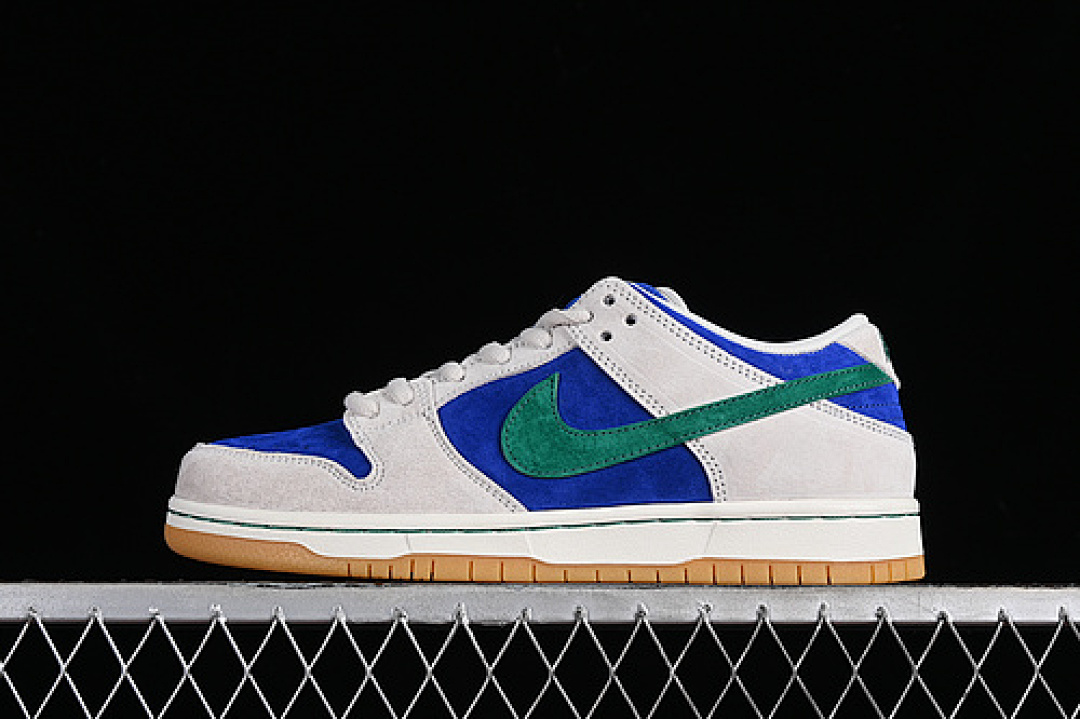 Unbranded [HF3704-001]-[SB DUNK LOW HYPER ROYAL PHANTOM/MALACHITE/HYPER ROYAL]-[WOMAN:36-39]-[MAN:40-46], photo 1