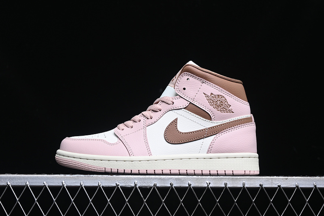Jordan [BQ6472-620]-[AIR JORDAN 1 MID PINK OXFORD/SAIL/ARCHAEO BROWN]-[WOMAN:35.5-40], photo 1