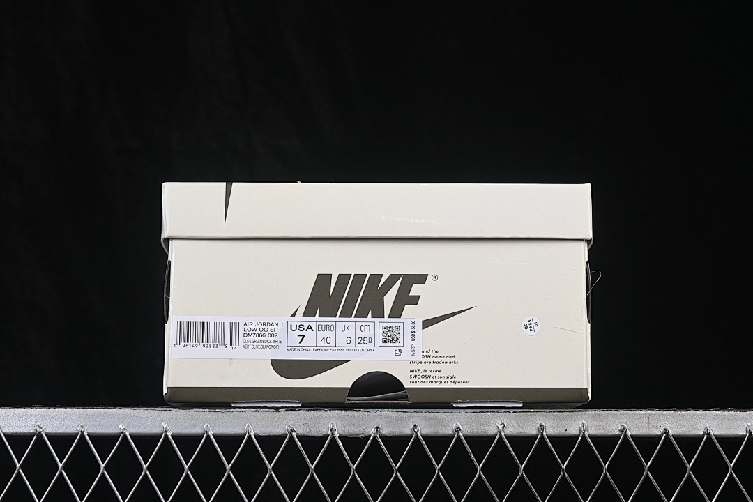 Jordan [DM7866-002]-[JORDAN 1 RETRO LOW OG SP BLACK/OLIVE-MUSLIN]-[WOMAN:36-39]-[MAN:40-48.5] - Image 12