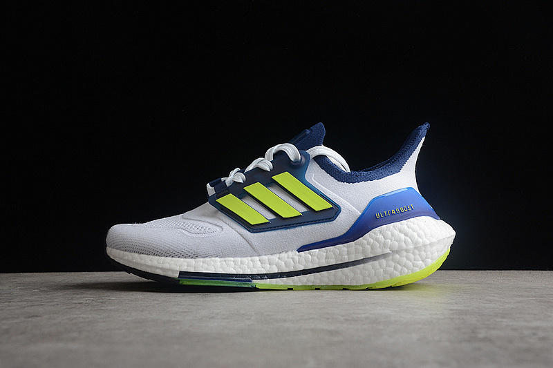 ULTRABOOST 22 SHOES CLOUD WHITE/SOLAR YELLOW/VICTORY BLUE · GZ7211, photo 1