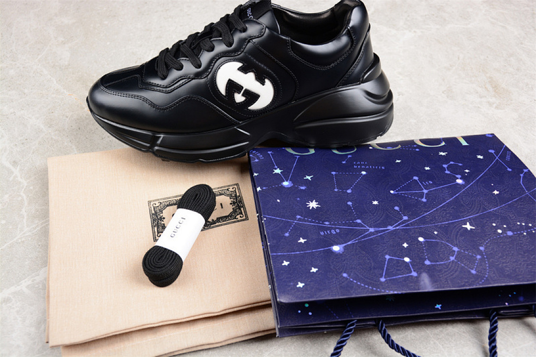 On Running [GUCCI RHYTON 2023 BLACK/WHITE]-[WOMAN:35-39]-[MAN:40-45] - Image 4