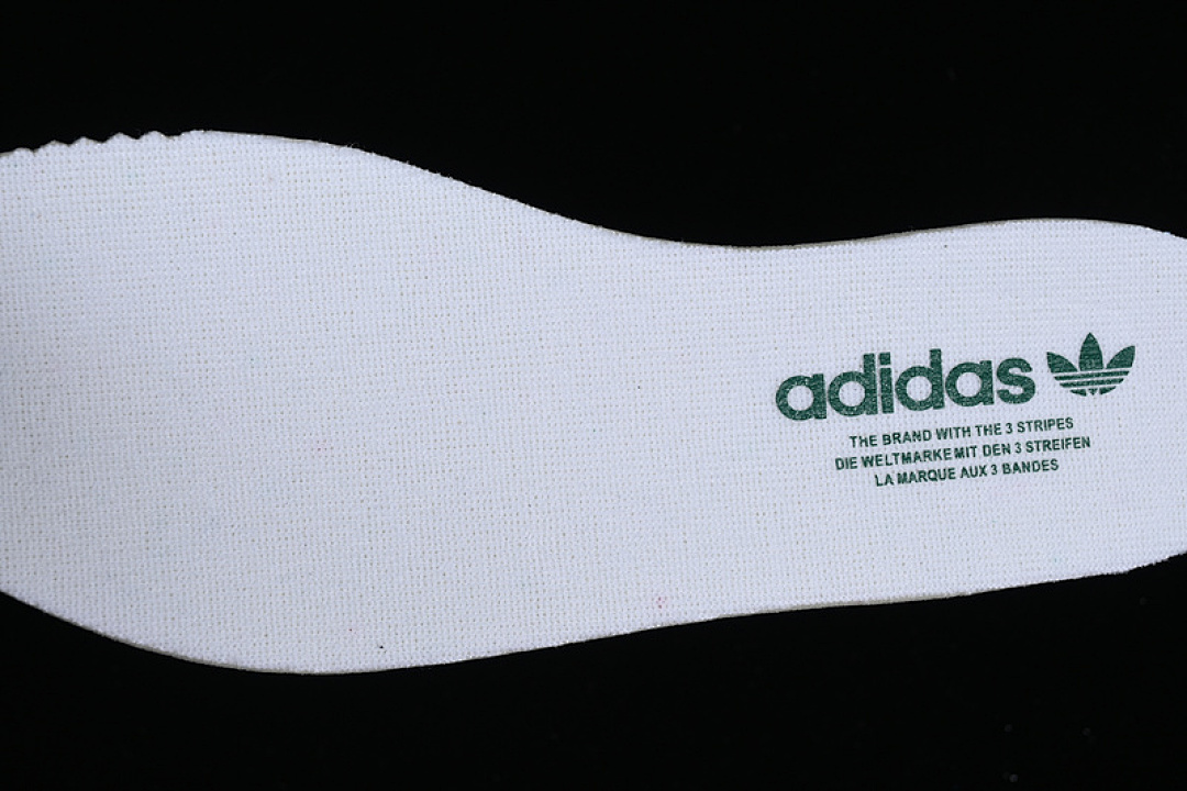Adidas [ID0440]-[SAMBA VEGAN WHITE/BLACK/GREEN]-[WOMAN:36-39]-[MAN:40-45] - Image 4