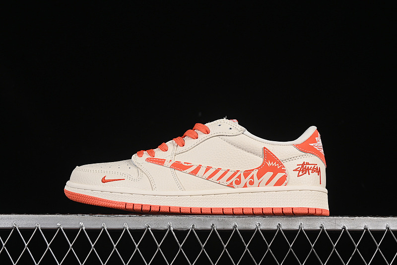Jordan TRAVIS SCOTT X FRAGMENT DESIGN AIR Jordan 1 LOW OG SP WHITE/ORANGE · LD2025-020, photo 1