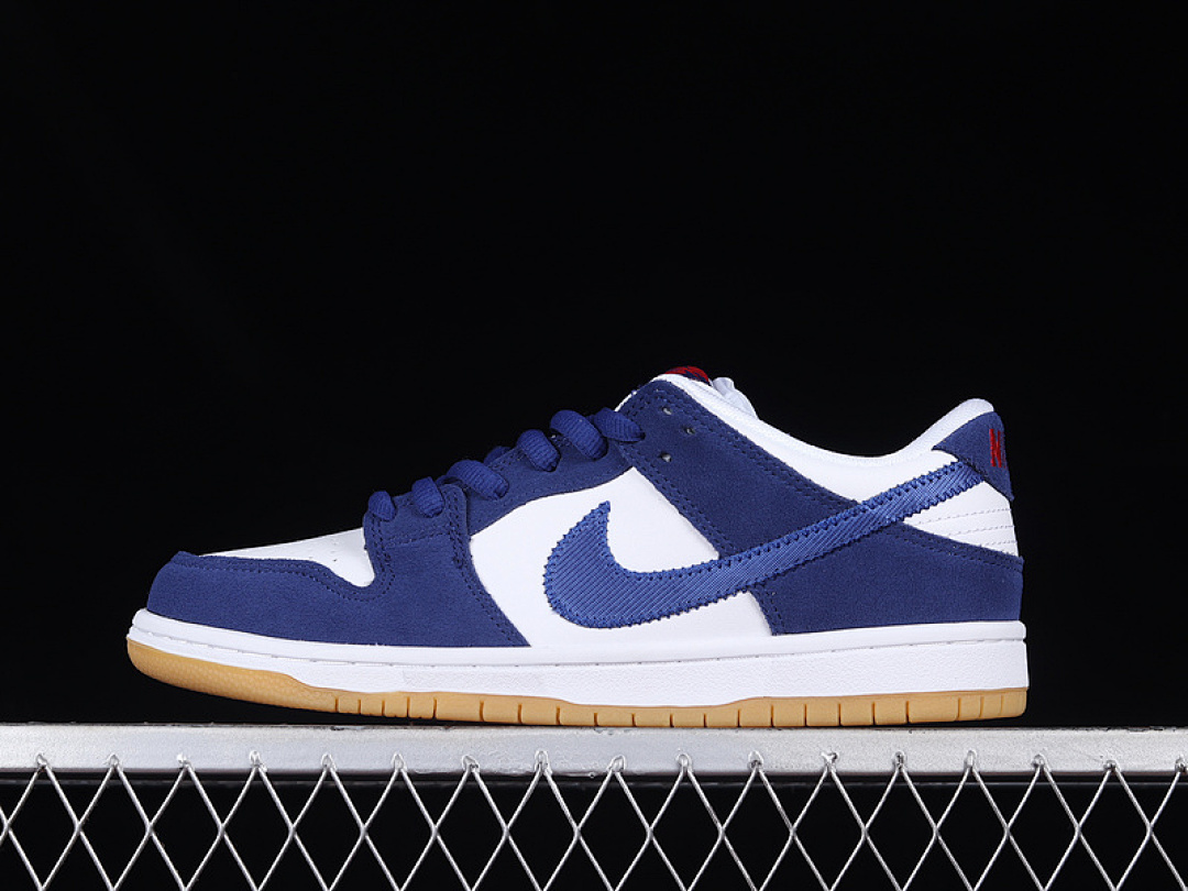 Nike SB DUNK LOW DEEP ROYAL BLUE/WHITE/SPORT RED/GUM LIGHT BROWN · DO9395-400, photo 1