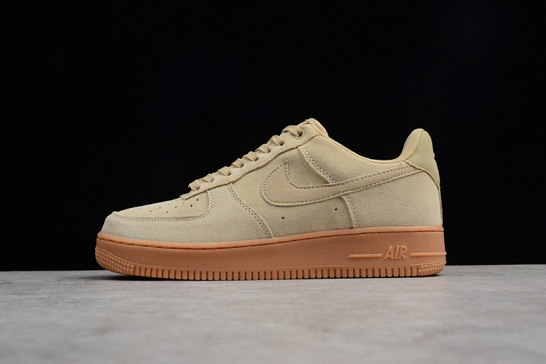 Nike [AA1117-200]-[NUBUCK SUEDE]-[AIR FORCE 1 '07 LV LOW MUSHROOM/GUM BROWN-IVORY]-[UNISEX:36-45]-[OG136], photo 1