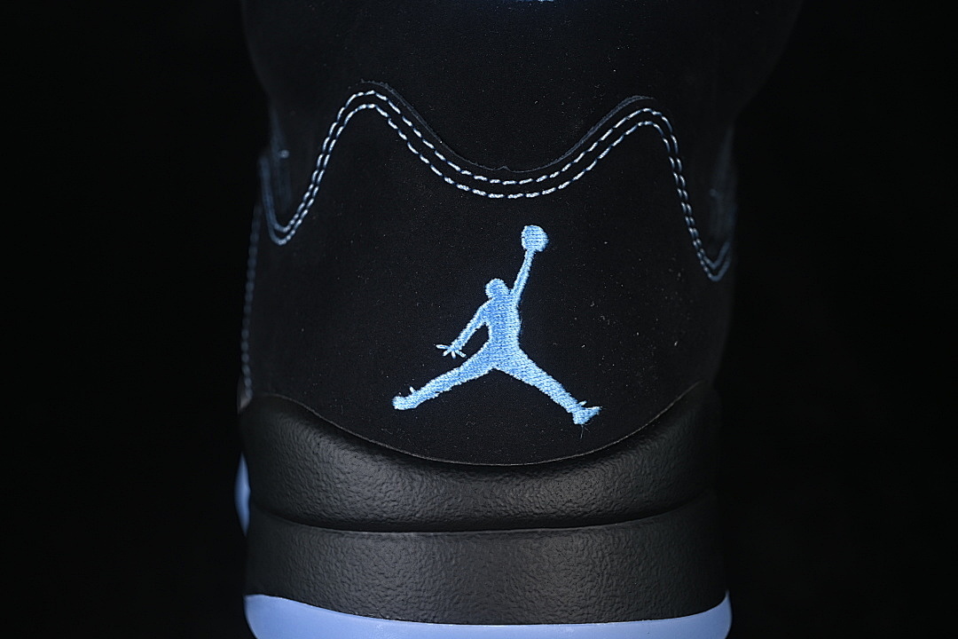 Unbranded [DD0587-008]-[JORDAN 5 RETRO BLACK/UNIVERSITY BLUE/WHITE]-[WOMAN:36-39]-[MAN:40-48.5] - Image 7