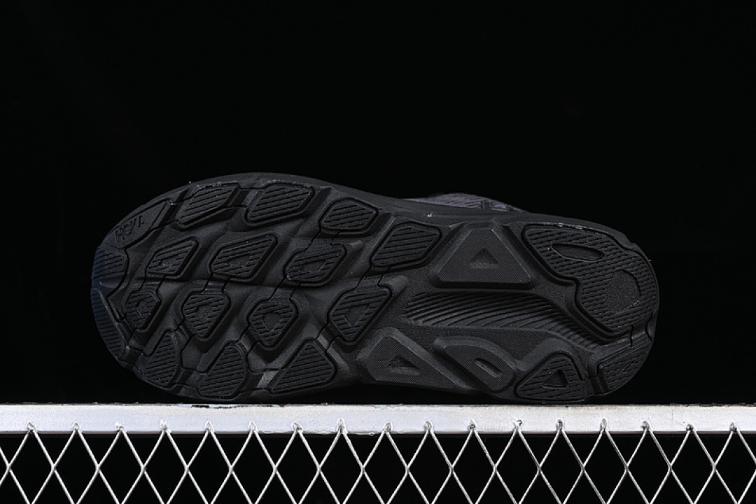 On Running [1132210 BBLC]-[HOKA CLIFTON 9 WIDE BLACK/GREY]-[MAN:39-45] - Image 15