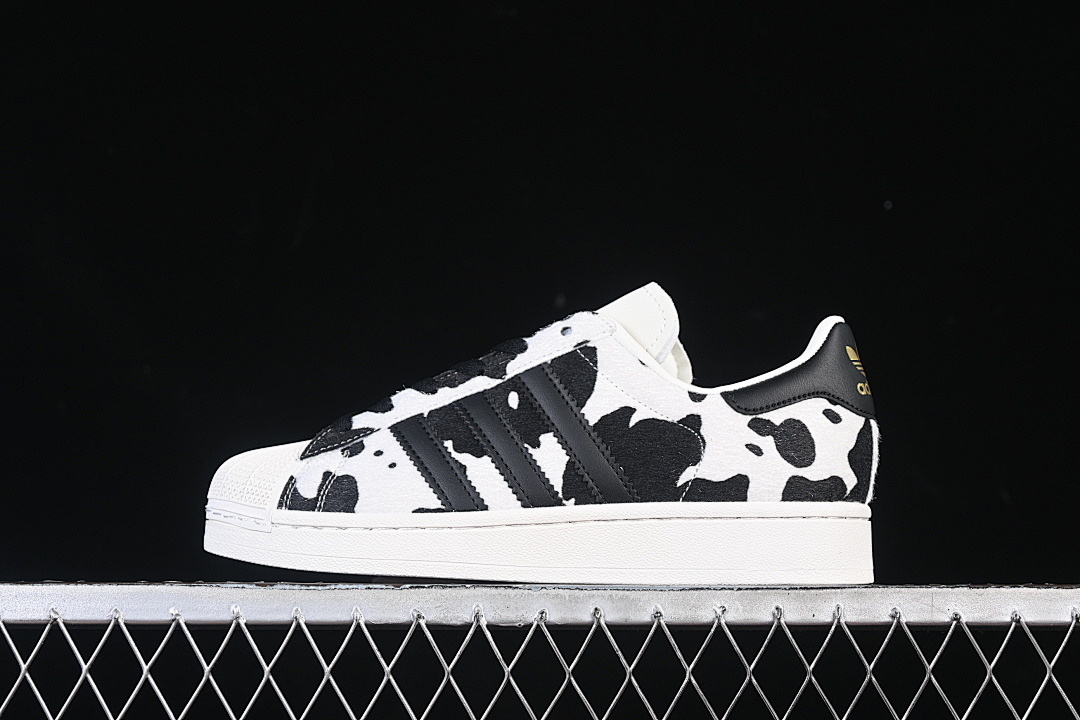 Off-White Adidas SUPERSTAR COW PRINT CORE BLACK/CORE BLACK/OFF WHITE · JP8164, photo 1