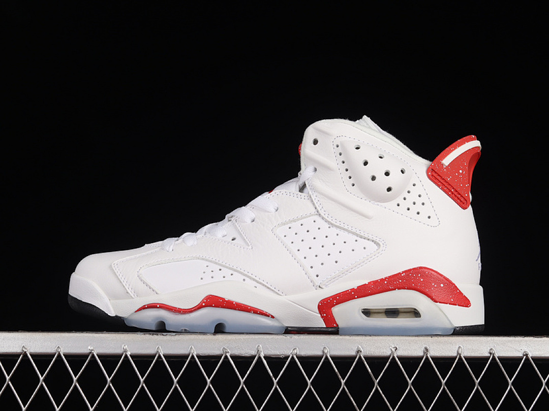 Jordan [CT8529-162]-[AIR JORDAN 6 RETRO WHITE/UNIVERSITY RED/BLACK]-[WOMAN:36-39]-[MAN:40-47.5], photo 1