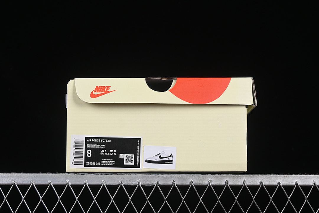 Nike [XZ6188-196]-[AIR FORCE 1 07 LOW WHITE/GREY/BLACK]-[WOMAN:36-39]-[MAN:40-45] - Image 12