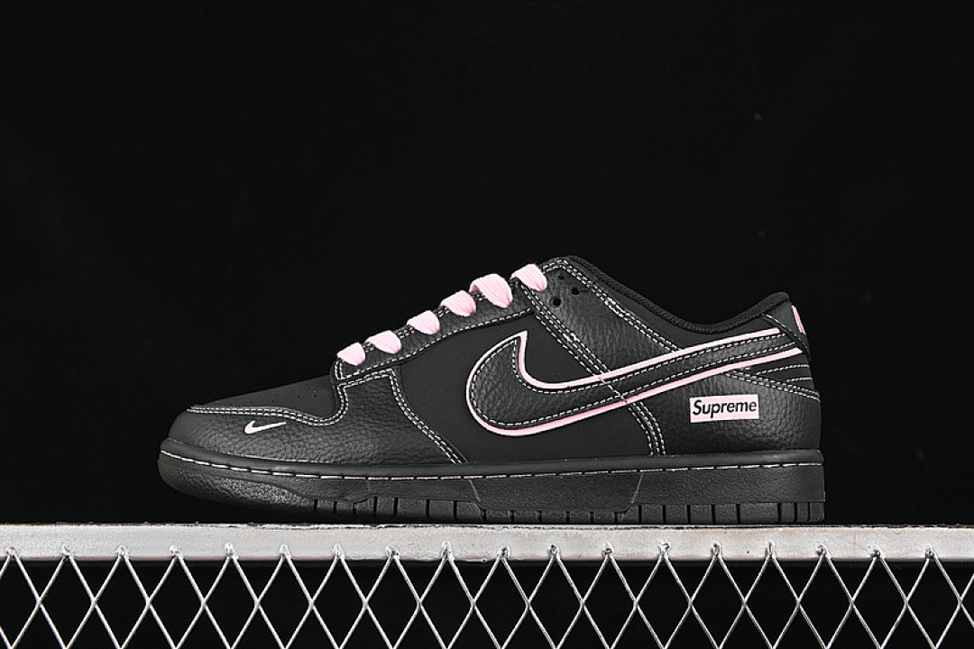 Supreme Nike SB DUNK LOW SUPREME BLACK/PINK · QW5836-014, photo 1