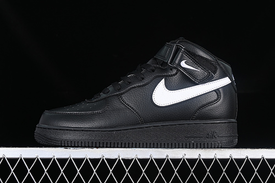 Nike [CW2289-111]-[AIR FORCE 1 07 LOW WHITE/BLACK]-[WOMAN:36-39]-[MAN:40-45], photo 1