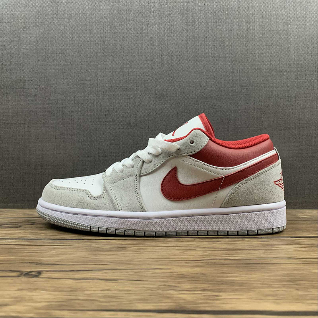 Jordan AIR Jordan 1 LOW SE LIGHT SMOKE GREY/WHITE/GYM RED · DC6991-016, photo 1