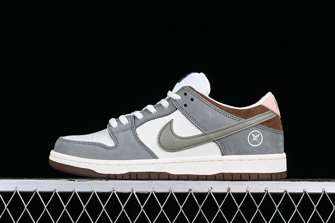 Nike YUTO HORIGOME X DUNK LOW SB WHITE/GREY/GREEN/RED · FQ1180-001, photo 1