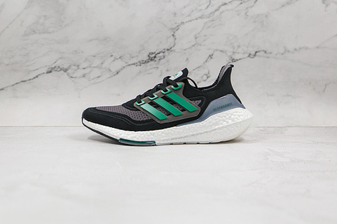 ULTRABOOST 21 SHOES CORE BLACK/SUB GREEN/GREY FIVE · FZ1923, photo 1