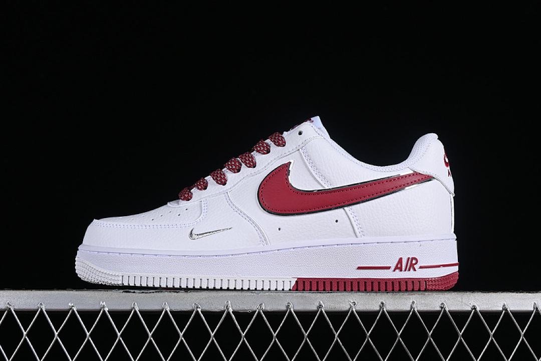 Nike Nike AIR FORCE 1 07 LOW WHITE/RED · CW2288-111, photo 1