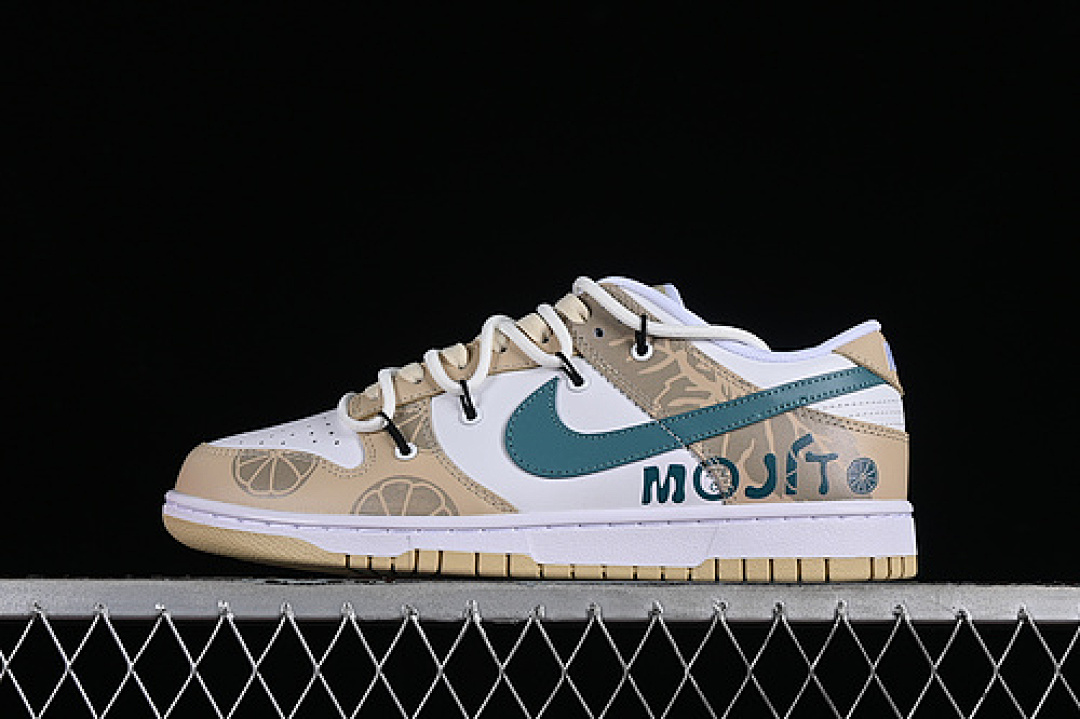 Unbranded [DV0833-100]-[DUNK LOW SB WHITE/TEAM GOLD/WOLF GREY/BLUE]-[WOMAN:35.5-39]-[MAN:40-46], photo 1