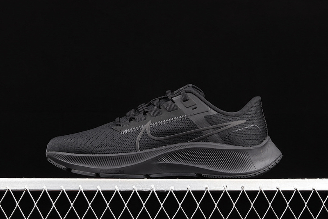 Nike Nike AIR ZOOM PEGASUS 38 BLACK/ANTHRACITE/VOLT/BLACK · CW7356-001, photo 1