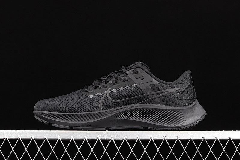 Nike Nike AIR ZOOM PEGASUS 38 BLACK/ANTHRACITE/VOLT/BLACK · CW7356-001, photo 1