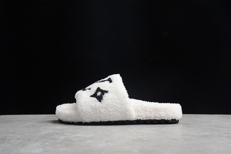 Louis Vuitton Louis Vuitton L*V STELLAR SNEAKER WHITE/WHITE/BLACK · AG2U7AMDBJIN365, photo 1