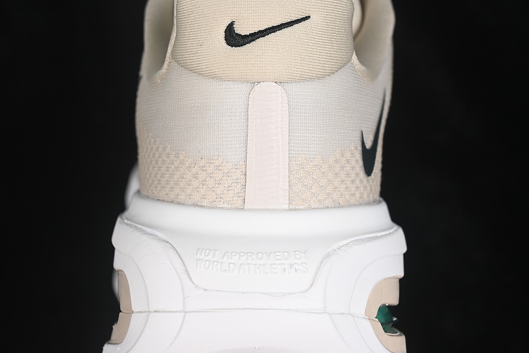 Nike [HQ2050-106]-[VOMERO PREMIUM SANDDRIFT/JADE HORIZON/BLACK SPRUCE]-[WOMAN:36-39]-[MAN:40-46] - Image 7