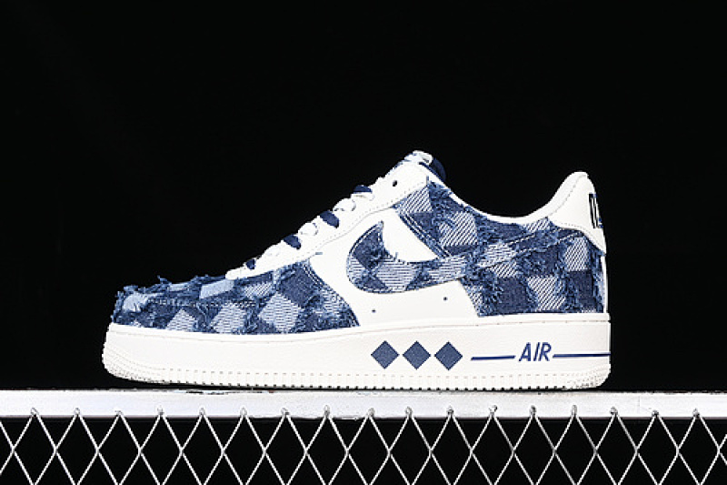 Nike Nike AIR FORCE 1 07 LOW DIAMOND WHITE/BLUE/BLACK/GREY · FB0607-099, photo 1