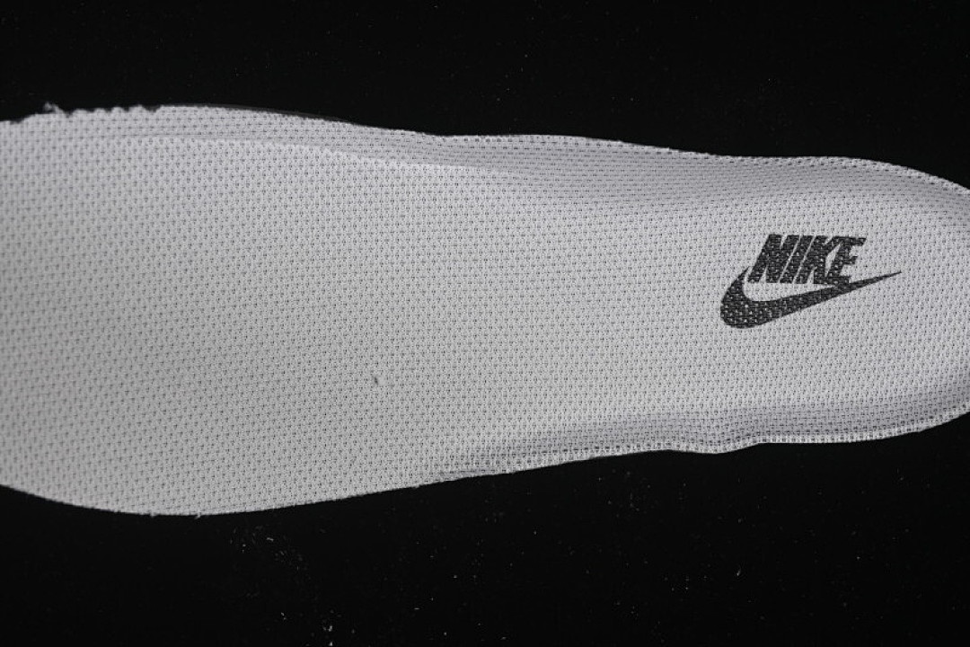 Nike [ZD1988-005]-[AIR FORCE 1 07 LOW WHITE/BLACK]-[WOMAN:36-39]-[MAN:40-45] - Image 4