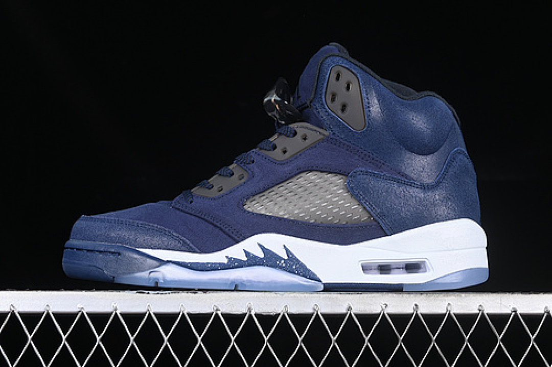 Jordan AIR Jordan 5 RETRO SE MIDNIGHT NAVY/BLACK/FOOTBALL GREY · FD6812-400, photo 1