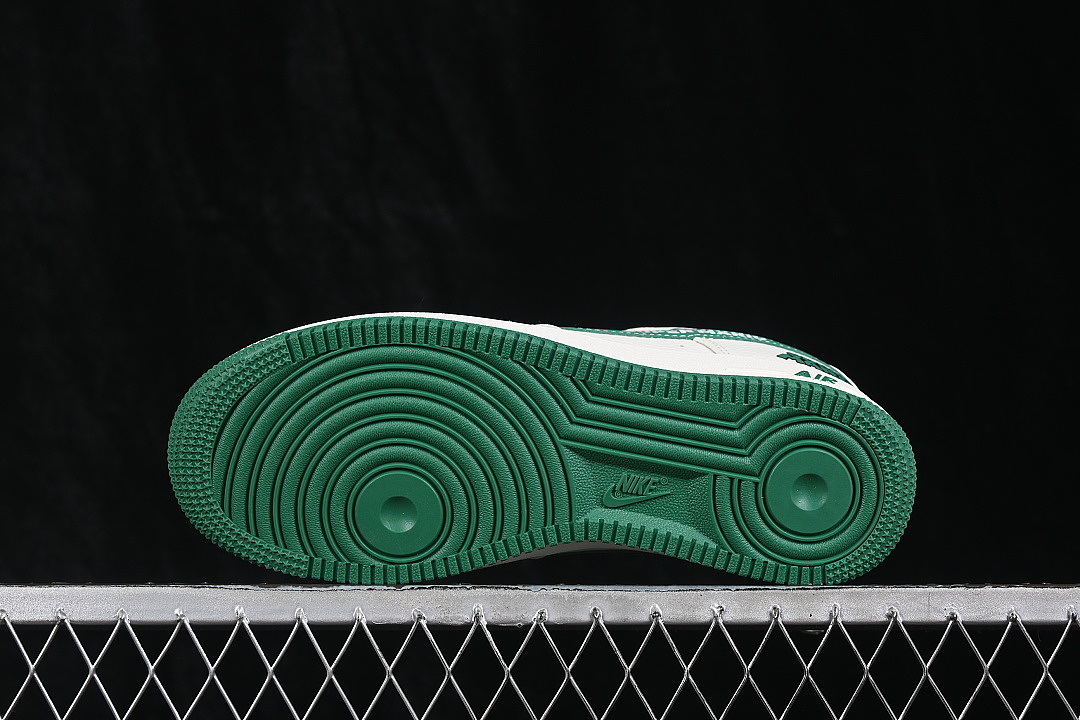 Nike [DW8806-028]-[AIR FORCE 1 07 LOW CASUAL SNEAKERS DARK GREEN/WHITE]-[WOMAN:36-39]-[MAN:40-45] - Image 14