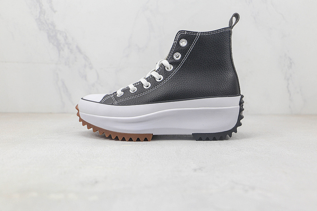 Converse [RUN STAR HIKE HIGH BLACK/BLACK/WHITE]-[WOMAN:35-39]-[MAN:40-44], photo 1