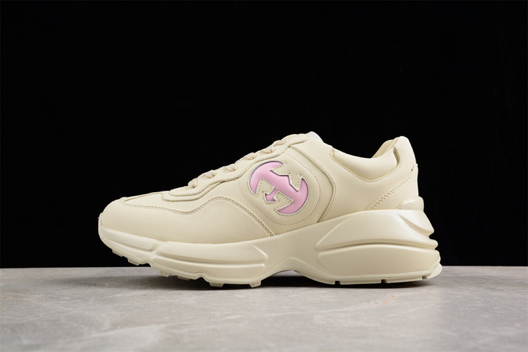 On Running [GU*CCI PINK/BROWN]-[WOMAN:36-40] - Image 15