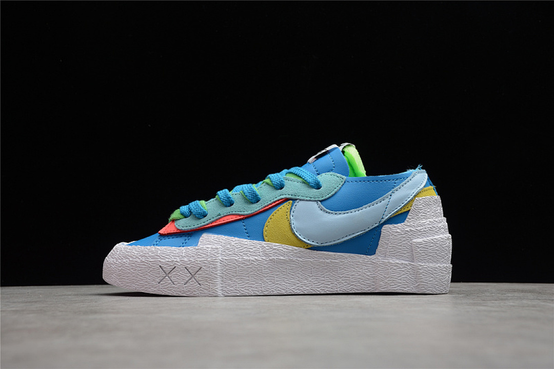 Kaws [DM7904-400]-[SACAI X KAWS BLAZER LOW LAKE BLUE/WHITE/MULTI-COLOR]-[WOMAN:36-39]-[MAN:40-45], photo 1