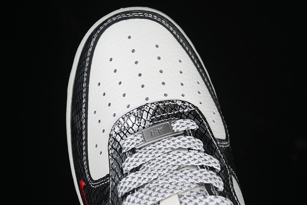 Nike [CH6336-521]-[AIR FORCE 1 07 LOW WHITE/GREY/RED/BLACK]-[WOMAN:36-39]-[MAN:40-45] - Image 9