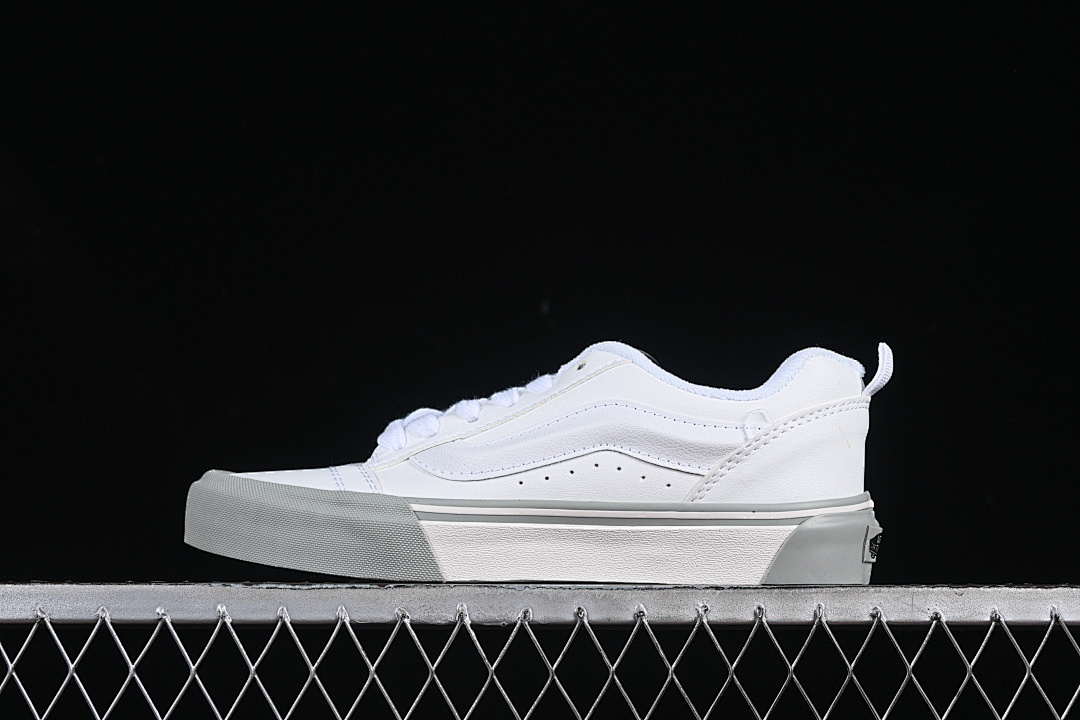 Unbranded [VN0009QCBUH]-[LOW TOP CASUAL BREAD SHOES DARK GRAY/WHITE]-[WOMAN:35-39]-[MAN:40-44], photo 1