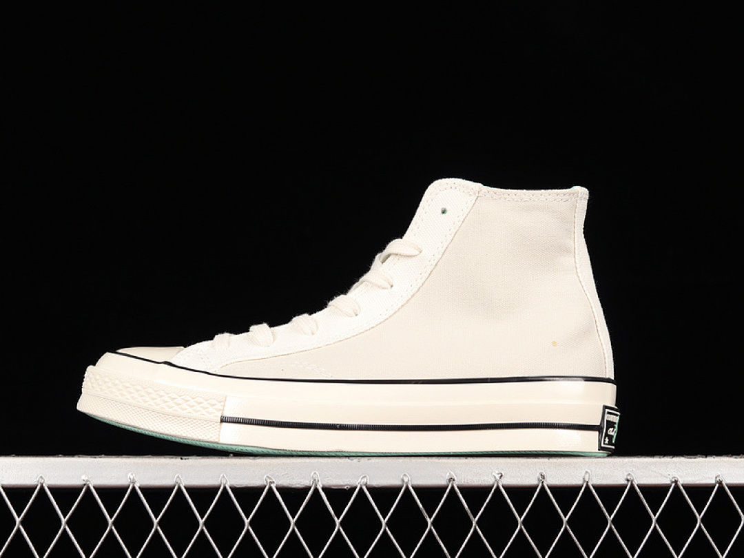 Converse [A00742C]-[CHUCK TAYLOR ALL-STAR 70S HIGH BEIGE/BEIGE/BLACK]-[WOMAN:35-39.5]-[MAN:40-44], photo 1