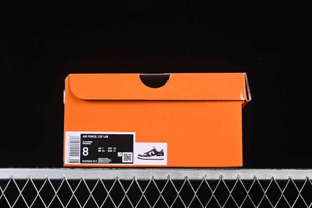Nike [MZ9588-813]-[AIR FORCE 1 07 LOW WHITE/BLACK]-[WOMAN:36-39]-[MAN:40-45] - Image 12