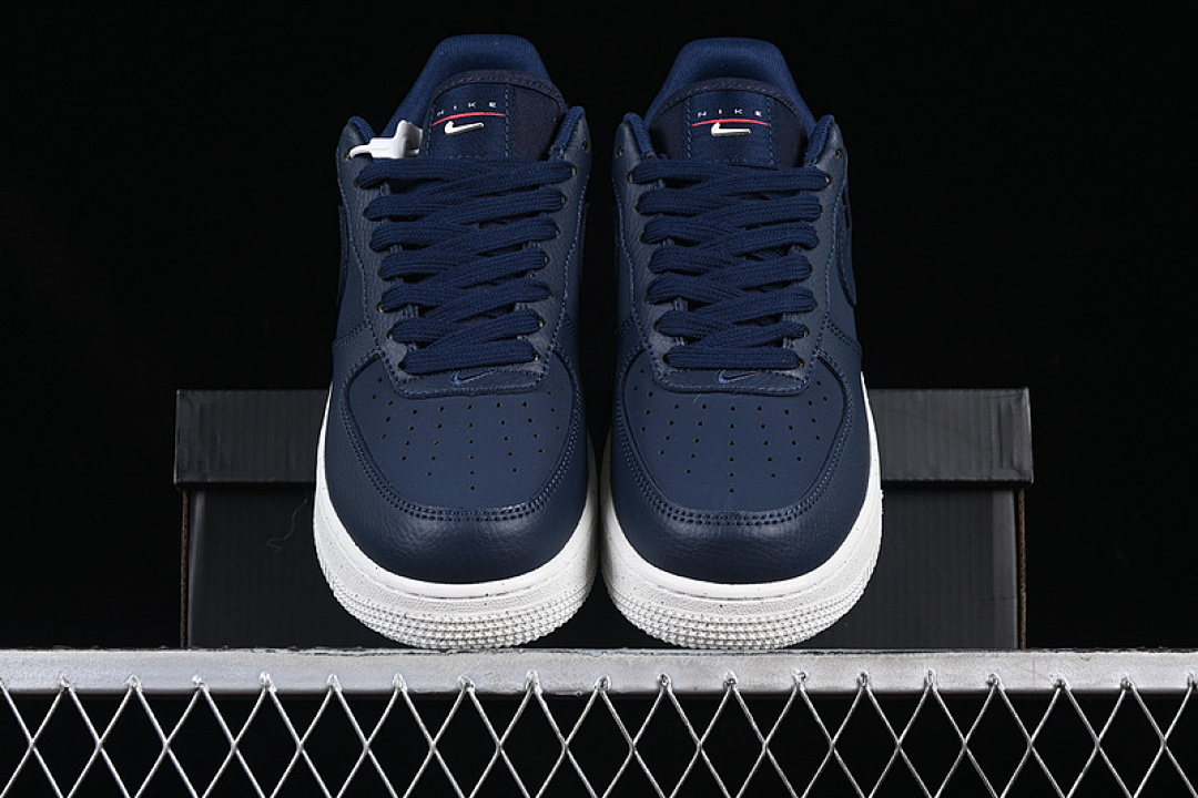 Nike [DZ2708-100]-[AIR FORCE 1 07 LOW LIGHT OREWOOD BROWN/OBSIDIAN/SAIL/SIREN RED]-[UNISEX:36-45] - Image 12