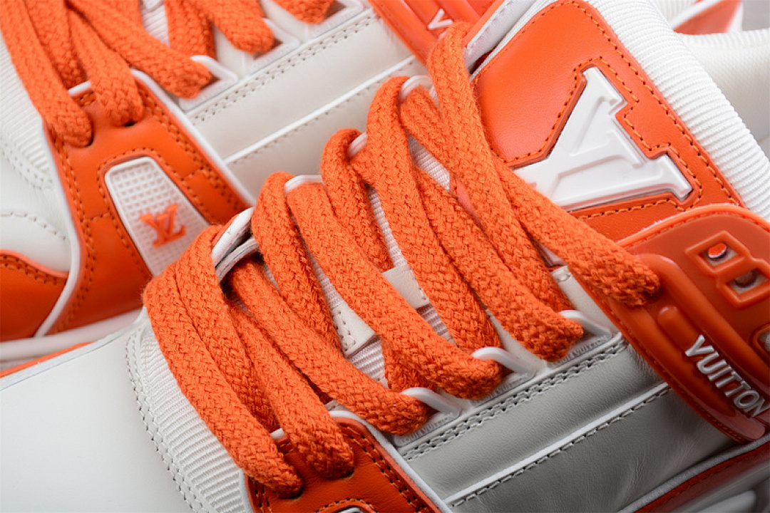 Louis Vuitton [L*V TRAINER SNEAKERS WHITE/WHITE/ORANGE]-[WOMAN:35-40]-[MAN:39-45] - Image 9
