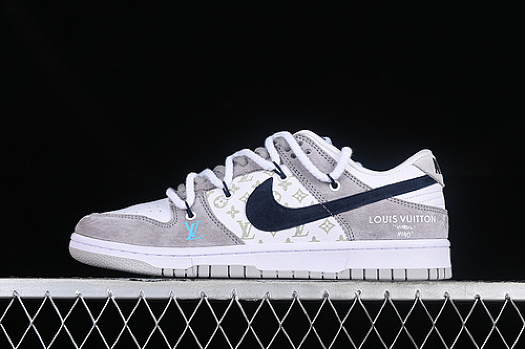 Nike SB DUNK LOW L*V WHITE/GREY/BLACK · FC1688-176, photo 1