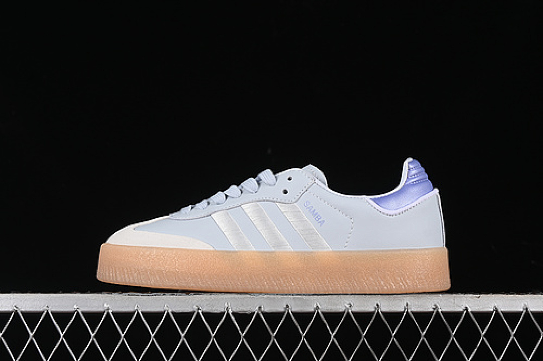 Adidas [IG1953]-[SAMBA W HALO BLUE/OFF WHITE/BLUE SPARK METALLIC]-[WOMAN:36-39]-[MAN:40-45], photo 1