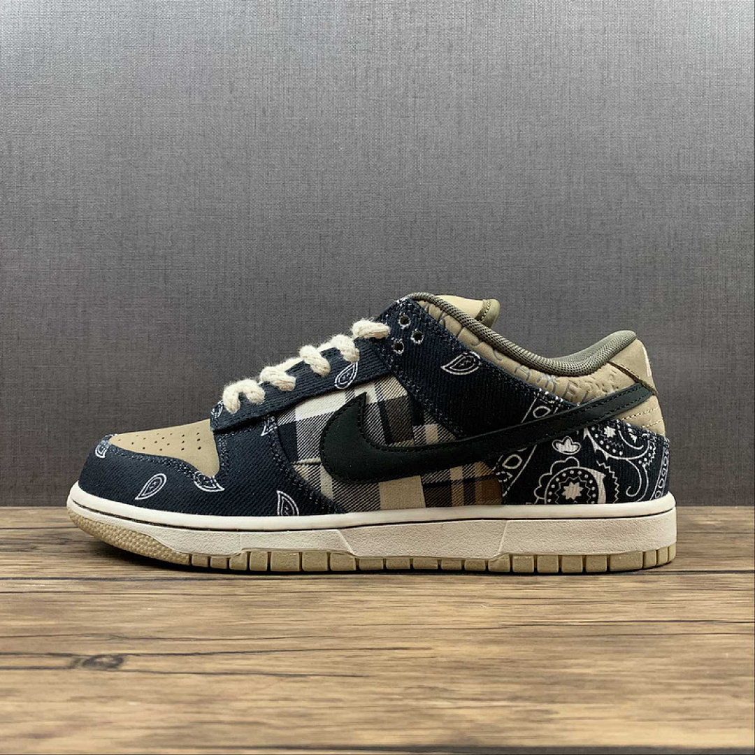 Unbranded [CT5053-001]-[TRAVIS SCOTT X DUNK LOW PREMIUM QS SB CACTUS JACK BLACK/PARACHUTE (BEIGE]), photo 1