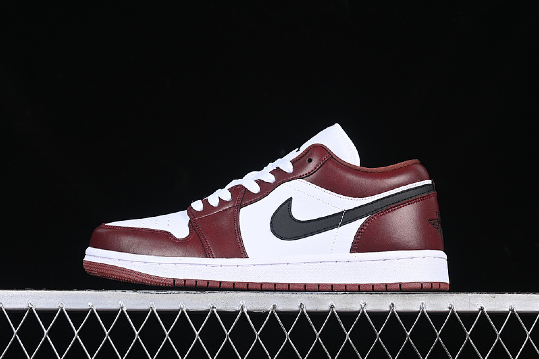 Jordan [HF3148-102]-[AIR JORDAN 1 LOW WHITE/RED/BLACK]-[WOMAN:36-39]-[MAN:40-46], photo 1