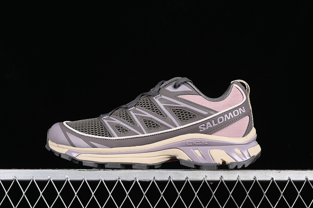 On Running [474681-29]-[XT 6 EXP OUTDOOR RECREATION DARK GRAY/LIGHT PINK]-[WOMAN:36-39]-[MAN:40-46], photo 1